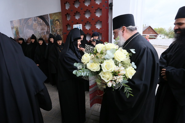2-Встреча Митрополита Афанасия Лимассольского